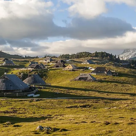 Tisa Velika Planina Chalet *